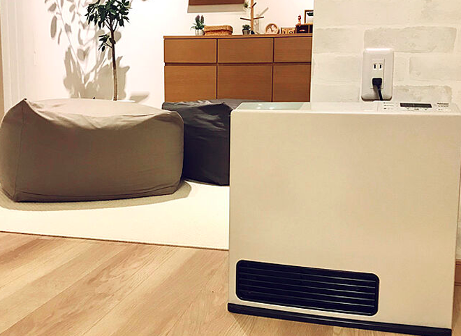 パワフルな暖房能力＊ガスファンヒーター